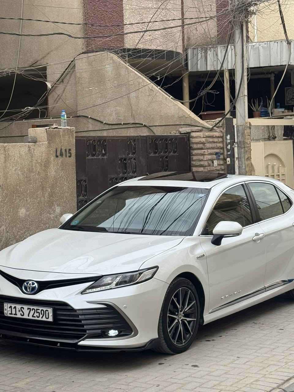 السلام عليكم للبيع كامري عبد اللطيف جميل هايبرد فول مواصفات موديل 2023 مكفوله كفاله عامه ماشيه 18  للاستفسار *********** بغداد السيديه
