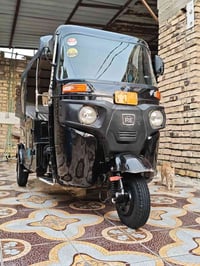 تكتك للبيع سوده موديل 2022 شهر 7 كفاله عامه  سنويه ورقم انكليزي ذي قار...