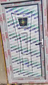 مخنزين سندويج • الزعفرانية • ٩ قطع ٥م