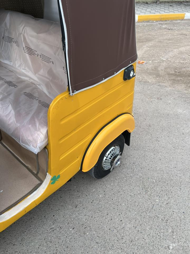 السلام عليكم 🫡 تكتك 🛺 2019شهر 11مرقم تحويل ثانيوم تكتك 🛺 خير من الله مابيه نقص )(دوشمه كاعيات سفريات تخم تاير كبات كهرباهيات كلهه شغاله ما بيهه نقص برغي السعر 5650وبيهه مجال للستفسار ***********
