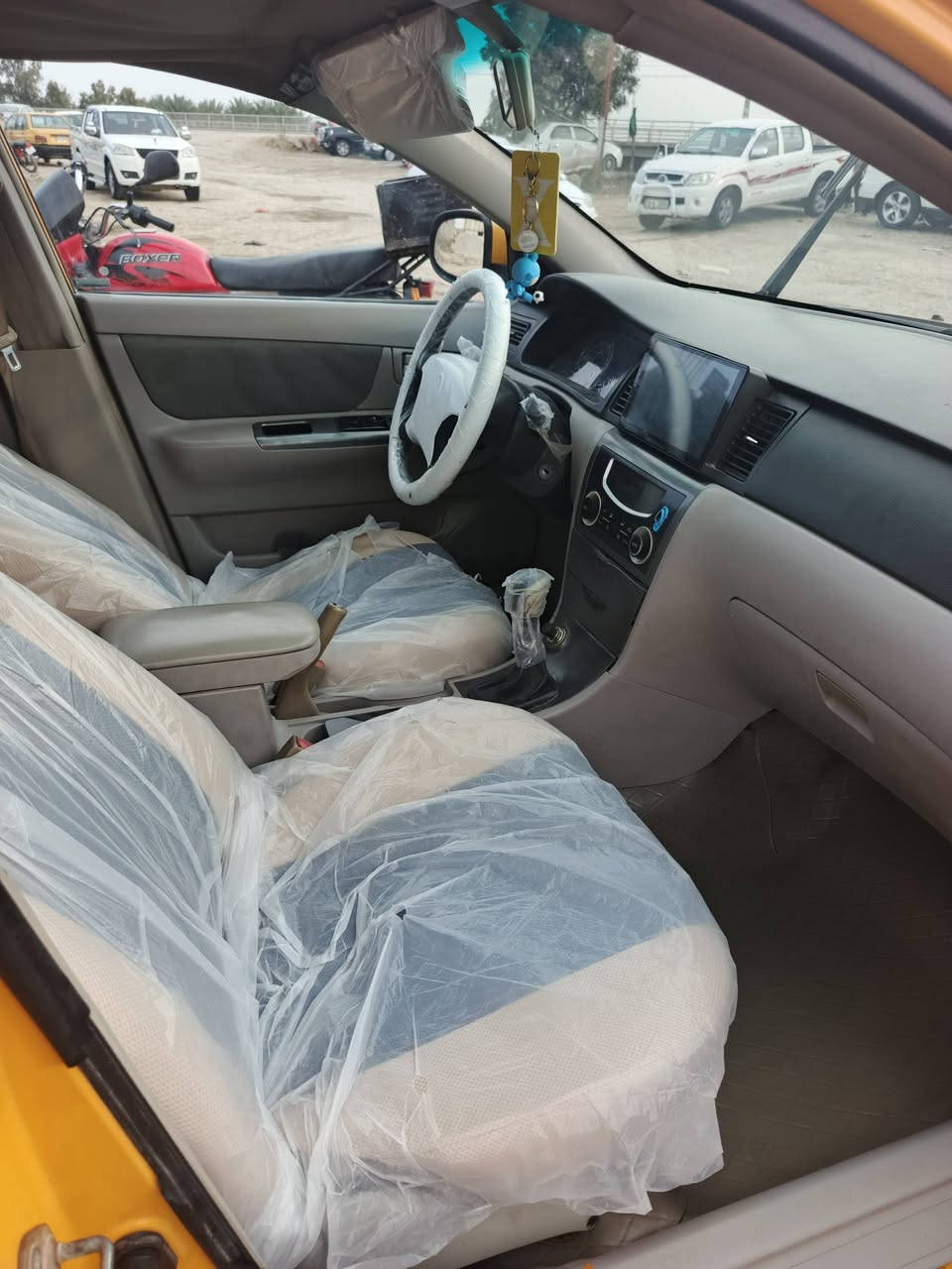 سلام عليكم ورحمة الله جيلي موبل2013رقم بغداد   محرك وكير خير من الله صدر امامي خلفي جديد منضومت زنون شمسي  كهربايات كله شغال   بيه طخه  باب السايق ومصلحه كلشي بيه نضيف  وبأسمي   لسعر 55 وبيه مجال قليل مكان السياره الديوانيه عفكك
‏الستفسار كثر التصال على الرقم ***********
