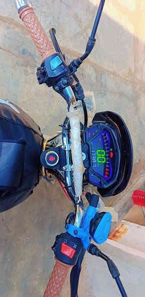 للبيع ماطور خمسه كير موديل 2025اوراق كامل هونزده نامي ابرو اصلي مستخدم 3اشهر فقط بصمه تشغيل عن بعد بلواقع احلى من الصور المكان قضاء كفري السعر 800مجال قليل للمعامله محرك 200غطاس الرقم ***********
