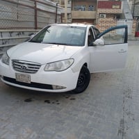 للبيع فقط بدون مراوس النترا 2011 السياره خليجي فول  بيها حادث باب وجام...