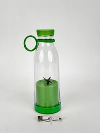 خلاط محمول • شحن USB • شفرات داخلية