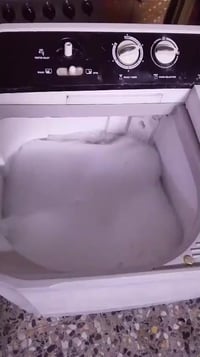 غساله حجم كبير تغسل بطاطين قفل ٨٥ شارع فلسطين ٠٧٧١٧٥٠٣٧١٧