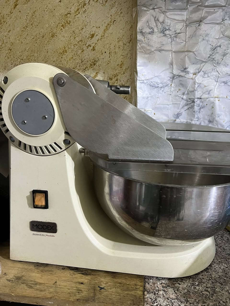 عجانه للبيع ٥كيلو نظيفه وجديده  ب١٥٠وبيهه مجال عنوان الجبيله مقابيل شارع السايلو


**إذا كنت صاحب هذا الإعلان وتريد حذفه لأي سبب، رجاءا أرسل رسالة إلى الدعم الفني**