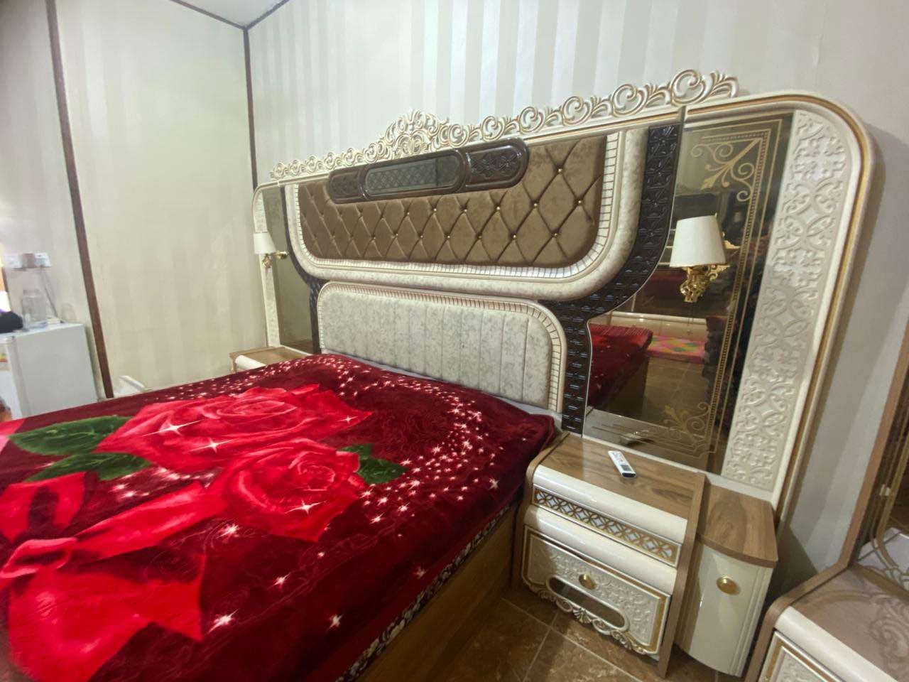 غرفة نوم كلش نضيفة وجديده 100‎%‎ بلاد, صلاح الدين


**إذا كنت صاحب هذا الإعلان وتريد حذفه لأي سبب، رجاءا أرسل رسالة إلى الدعم الفني**