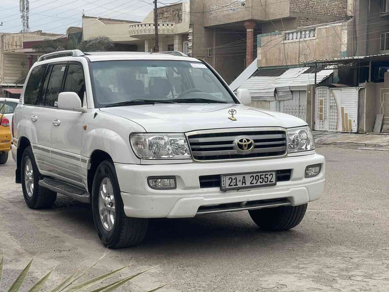 لاندكروز. 2002 كفاله عامه. السياره 6 سلندر دبل تانكي  العلامه الذهبيه  صاجيه  السياره جديده كلش  تخم تاير صدر  امامي خلفي شاشه   بسمنه  السعر 165  مكاني شهداء السيديه  الستفسار ***********
