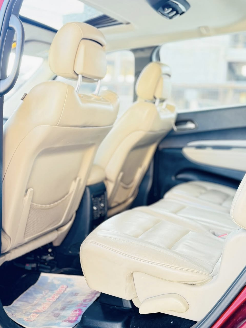 السلام عليكم للبيع دورنكو 2020.  GT
رقم بغداد بسمي هزه وفحص جديده 
خليجيه وكالة ليث العبيدي مكفوله كفاله عامه 

معروضه 255وبيها مجال 

رقم الهاتف ***********

مواصفات فول 1/1.  GT 
فتحه سقف 
كشنات جلد 
كشنات حار بارد
ستيرن هيتر 
شاشه جبيره 
انضمه قياده سبورت ايكو 
صندوق كهربائي 
تحكمات ستيرن 
رادارات جوانب 
مثبت سرعه 
كشنات كهربائيه 
ماشيه 61
حساسات امامي خلفي 
مانع تزحلق 
فور ويل 2X4. تويل 
شتغيل عن بعد 
رادار خلفي 
تبريد 3 قطع 
كشنات خلفيه هيتر 
نضام ملاحه خرائط 
ستيرن كهربائي 
أتو ستوب توقف ذاتي 
لايت زنون اصلي 
تخم تاير جديد

رقم الهاتف ***********
