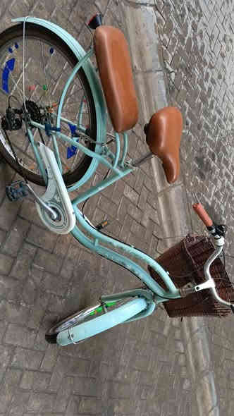 السلام عليكم
بايسكل ياباني حجم 26 
بايسكل مال باله درجه اولى
‏‪***********‬‏ 

السعر 100وبيه مجال 
مكاني بغداد الصليخ
