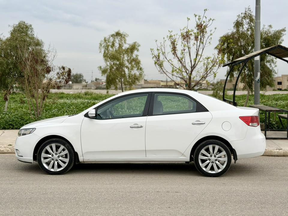 ‏كيا سيراتو 2013
تبترونيك - شفتات استيرن 

مرايات شفط

ويل كب حجم 17

حساسات خلفية

بدأت نيكل 

‏السيارة جاهزة كير محرك بلادي حدادية 

السعر 112

لمتابعة باقي السيارات SSalam Fareed

‭ ‭0751 524 9065‬ 

‬ واتساب 

السيارة في بعشيقة ‭ ‭0771 949 1322.   

مراسلة رسائل واتساب فقط *********** ￼
