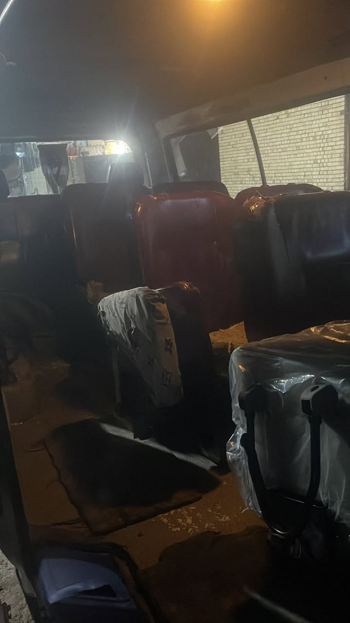 سلام عليكم فتون موديل ١٣ للبيع  تايرات نص عمر صدره نص عمر مكينه نضيفه سياره بيها ملاحضات بصيطه السعر ٦٠ وبيها مجال رقم موبايل ***********
