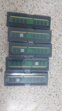رام DDR3 ٨جيجا • SSD ٢٥٦جيجا مجموعة • فلاش ١٢٨جيجا
