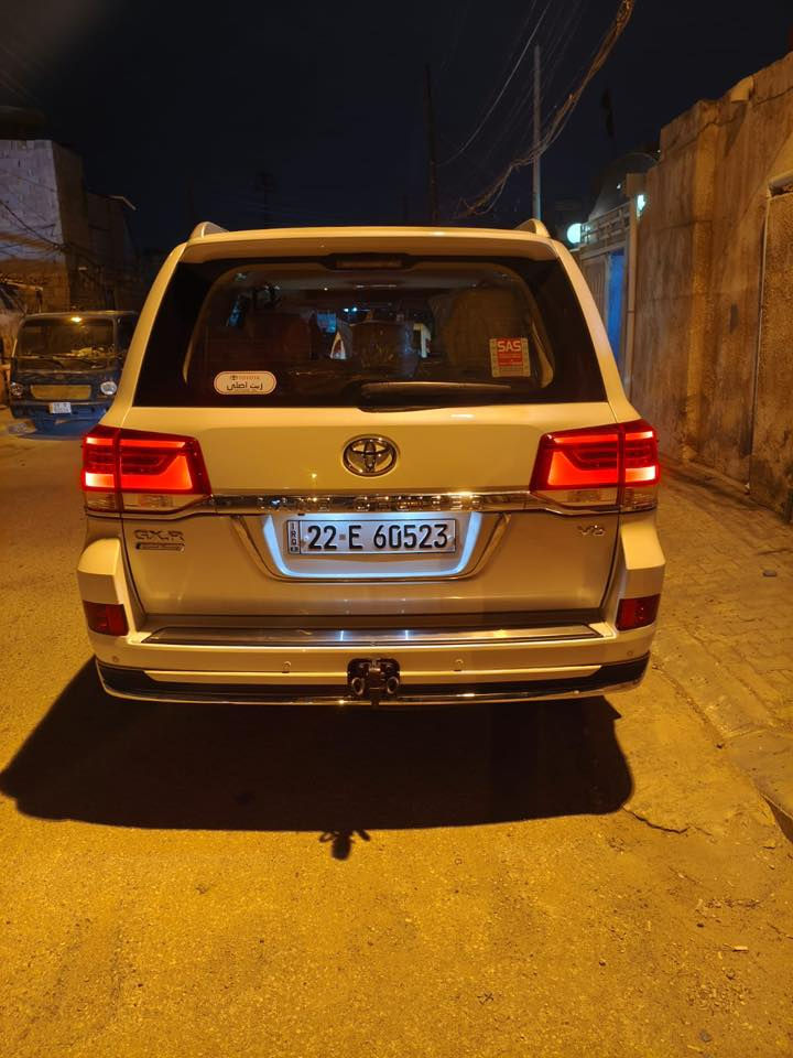 السلام عليكم 
 شركه (ساز) Landgruiser
موديل 2020مكفوله كفاله عامه 
ماشيه 46الف حقيقي
8سلندر 
كير محرك تبريد تدفئة وضع شركه السياره فول واحد على واحد 
بصمه 5 شاشات 3
3قطع تبريد 
رقم أربيل باسمي إنكليزي ثاني يوم مداور 
السعر 6 شدات و10 وبيها مجال 
علما السياره استخدام شخصي 
للاستفسار ***********

