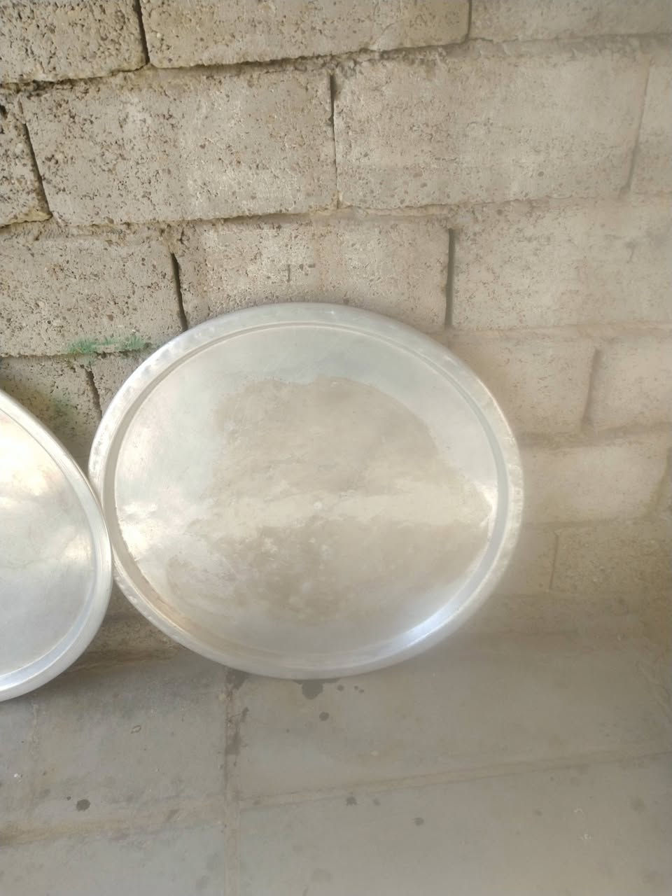 صواني حلويات الحجم الكبير فافون اصلي الثقيل عدد3 السعر وحده 25 المكان الكاظميه قرب ساحه عدن


**إذا كنت صاحب هذا الإعلان وتريد حذفه لأي سبب، رجاءا أرسل رسالة إلى الدعم الفني**