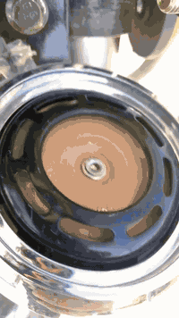 سلام عليكم جمره زيرووو امس طلعت من وكيل ماماشيه وراق صولي وكيل نبيل جرد دراجة تشتغل بصما عن بعد 3 براغي بتره سعر خاص ***********
