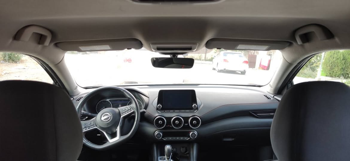 نیسان سێنترا ۲۰۲۳ sr
فول بەس سڵایت نیە
۳۰ هەزار ڕۆشتووە
کاتی ۲ مانگی لەگەڵە نەشکاوە
بێ تەقەو ڕەقە
چوار تایەو ویلی تازەی لەژێرە
یەک پارچەی بۆیاخە
سەیارەکە زۆر جوان و بێ مەسرەفە ماڵی دۆستە 
سعری خواربازار ۱۲٨ گەڵا کەمێک معامەلە
***********/ *********** لە سلێمانی السليمانية, العراق
