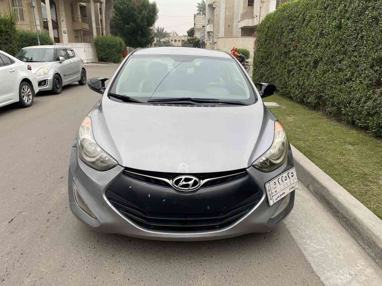 *********** جديده جدا 
النترا 2013 كوبيه 
مكينه 2000 دوش 
 ماشيه 90 الف 
سياره جديده على ايدي غرفتها جديده 
بغداد بأسمي شرط التحويل
فول تحكمات ستيرن 
حساسات
 تدفئه كشنات 
منضومه زنون 
كير محرك  مكفولات 
حداديه امامي خلفي جديد 
 تبريد  ثلج 
تخم تاير وباتري جدد
حادثها جاملغ الخلفي وقبق الجنطه فقط باقي سياره مكفول
بدون ايرباك بدون  دواخل 
 بجم كبس 
سياره جديده جدا ومابيها اي نقص
سونار موجود 
السعر ٨٧ ورقه 
بغداد الاعظميه
اتصال فقط  مكلف بلنشر 
رقم صاحب سياره 
مركز ابو فهد للعنايه بلسيارات
***********
