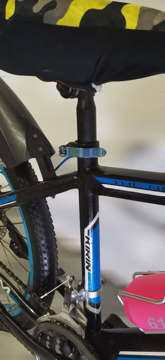 🌈بابەت/پاسکیلی ( وەرزشی )
🌈 قەبارەی ویل / (٢٤)
🌈جۆری  برێک/ دیسک 
🌈پێکهاتەی لاشە /    ئاسن 
🌈 تایبەتمەندی /دواوە 7 ، پێشەوە 3، پارچەکانی بیلاد شەریکە ،ویل فافۆن،  
🩸خاوێنی / %100
🏘️ شوێن/سلێمانی

📲*********** یان 📩کە...

🌈 باسکیل / کلش نضیف مابە عیب
🌈حجم الویل / ٢٤
🌈البریکات /دیسک 
🌈نمرات / خلفی٧،امامی ٣
🌈 النضافة/%100 
🏘️ المكان/السليمانية
