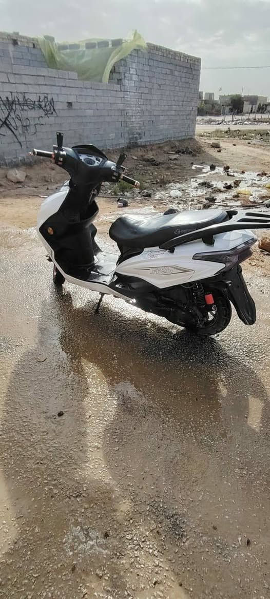 سلام عليكم دراجه لبيع مكفوله من كلشي لشراي يراسلني السعر 600 قفل مكاني نجف وهذه رقم‏‪***********‬‏
