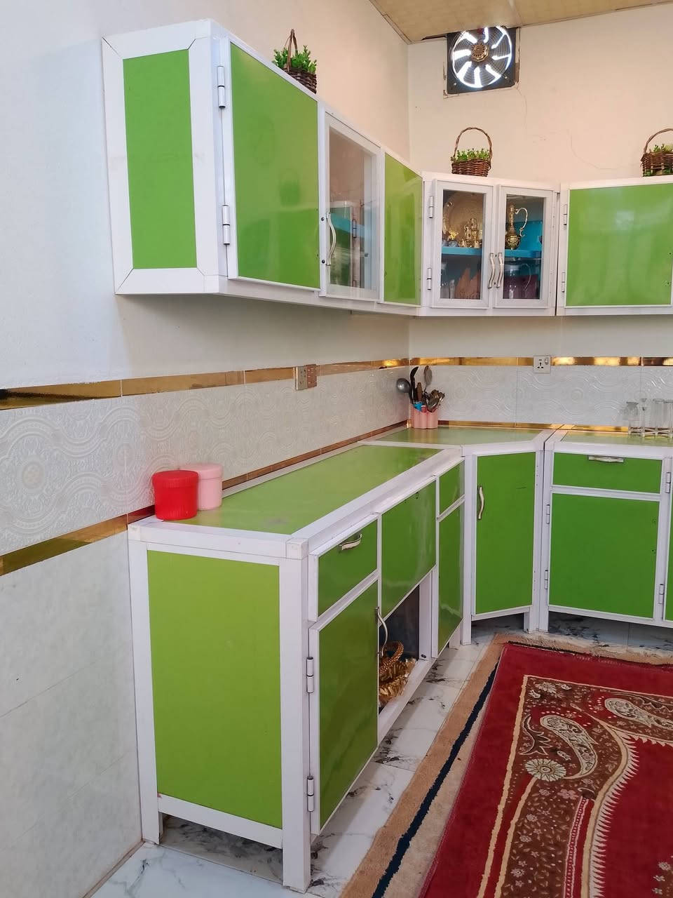 السلام عليكم كاونتر للبيع مستعمل وكل ضرر مابي السعر 4000 وبيها مجال العنوان ديالى بعقوبه التحرير
‏‪***********‬‏
