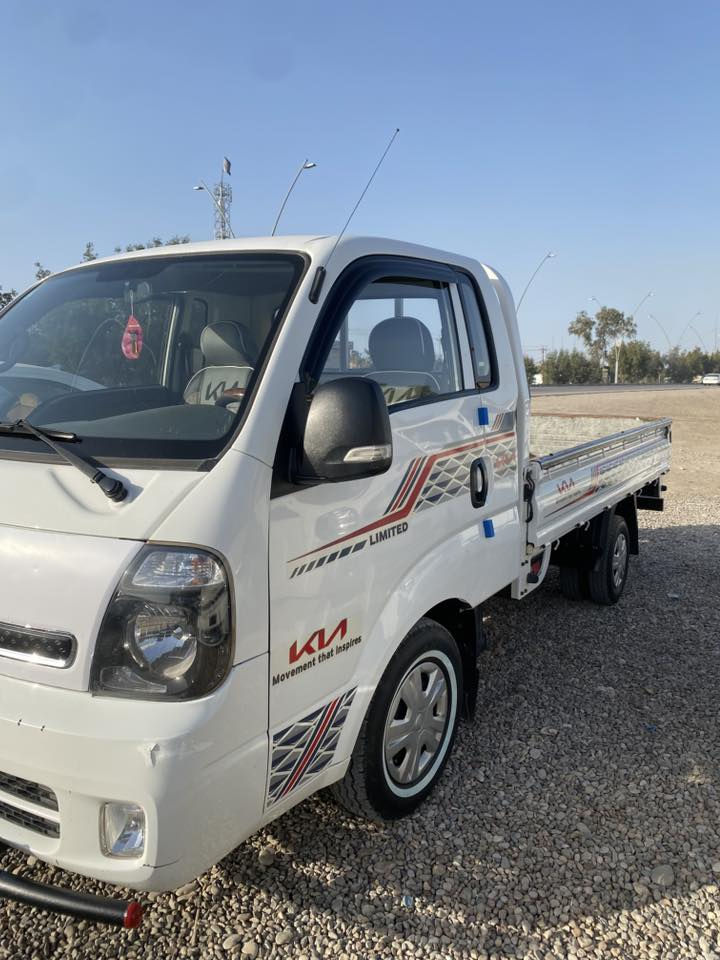 السلام عليكم ورحمة الله وبركاته
كيا ٢٠١٩ للبيع 
رقم بغداد تحويل ثاني يوم 
محرك كير تبريد كلة مكفول 
السيارة كفالة عامة ما عدى بارد بلبنيد بسيط 
السيارة جاهزة للشغل تخم تاير دوشمة جديدة 
السعر ١٢٥ وبيها مجال
العنوان ديالى جديدة الشط 
للستفسار ***********
