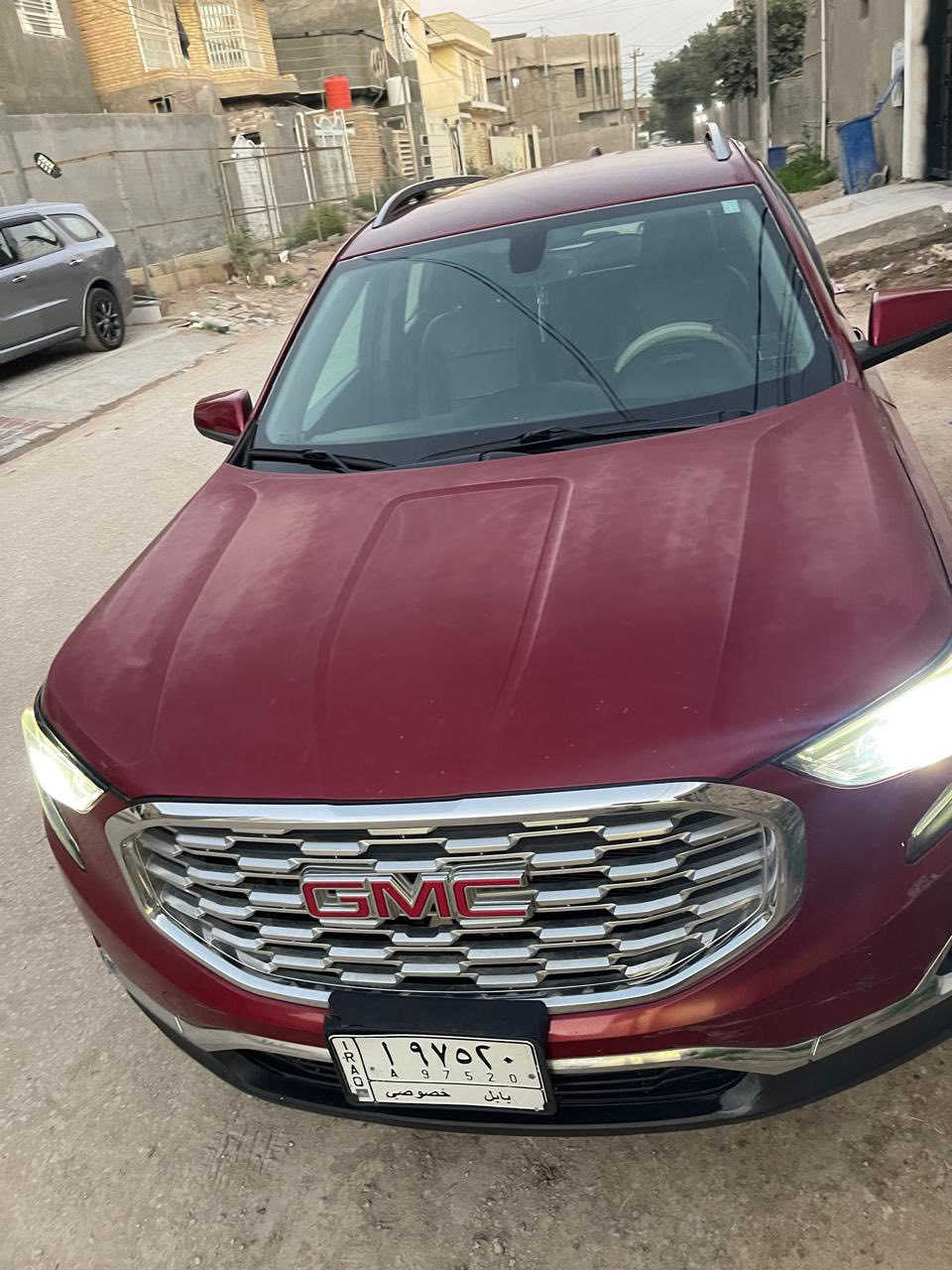 السلام عليكم للبيع جمسي تيران2018 SLT  فول عدا الفتحة مكينه 2000تيربو السياره تخم تاير ماعايزه كلشي ضرر موضح بالصور
رقم بابل /سنوية بأسمي
ماشية ١٣٥ الف كيلو
مبدل بنيد وجاملغ ايمن ومصبوغ
مكان بابل القاسم 
***********
