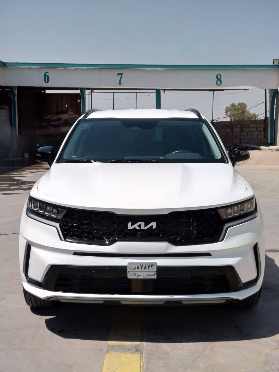 السلام عليكم  
للبيع كيا سورنتو 2023
محرك 4 ستندر 2500
وارد امريكي 
بحالة الزيرو ماشيه6الاف 
فول مواصفات عدا البانورما
بصمه
صندوق كهرباء
نظام ترحيب
شاشه كبير
اوتو هولد
سايد بريك بصمه
نزول منحدرات
بردات خلفي بلادي
كراسي كهرباء
7راكب
حساسات امامي و خلفي
مري شفط
شفتات+ تحكم 
تشغيل عن بعد
وبعد مواصفات هواي السياره بسمي. البصره قضاء القرنه 

للتصال 
***********
