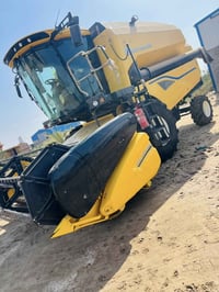 للبيع حاصده نيو هولند موديل 2025رقم اربيل مواصفات 5بلم دبل درام تاير ح...