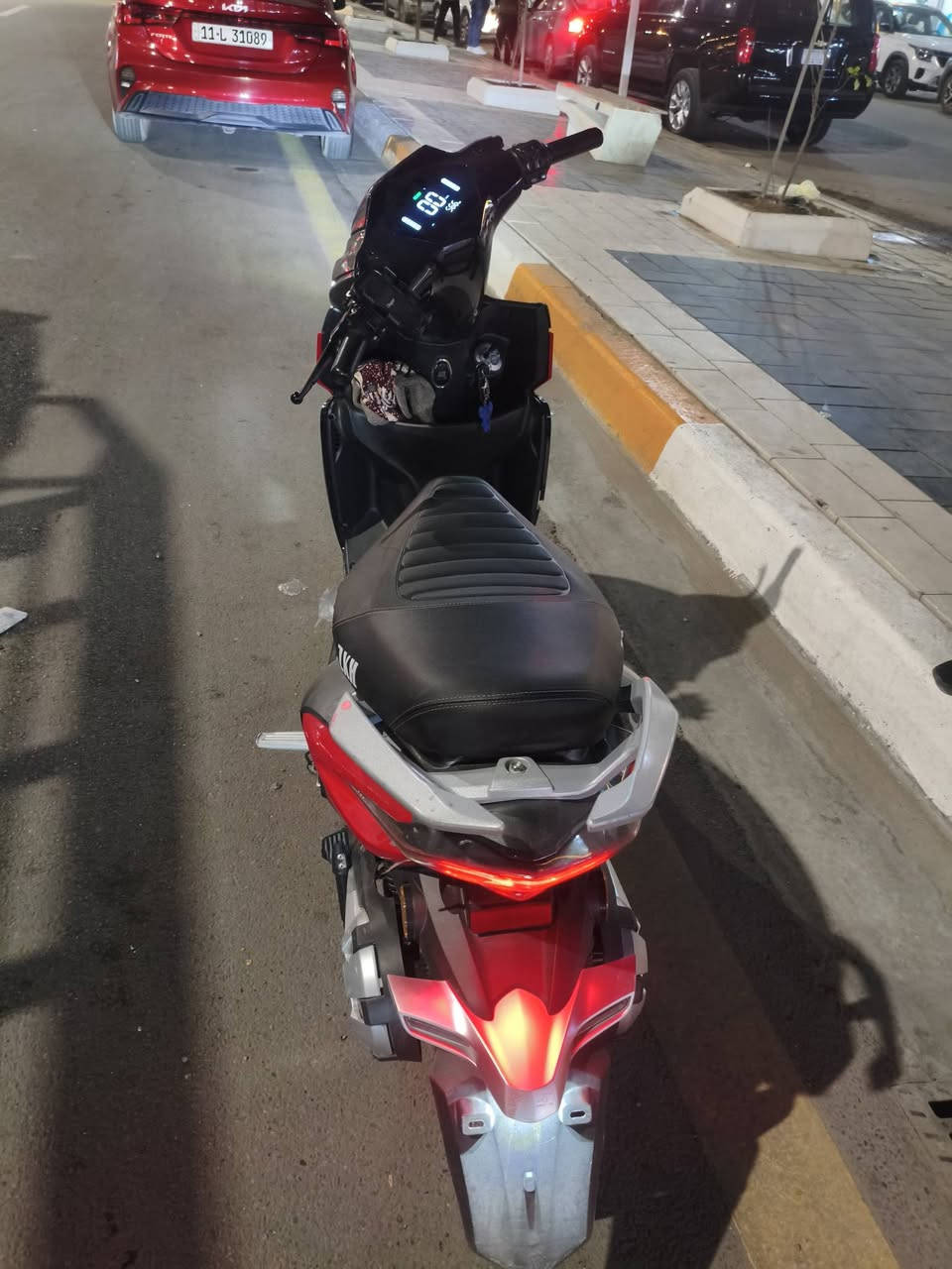 سلام عليكم دراجه شحن دراجه نضيفه حيل ضمان الصيانه بعده عدي سرعه ٨٠ تمشيك ٦٥كيلو حقيقي مكاني بغداد الكياره السعر ٨٥٠ بي مجال قليل


**إذا كنت صاحب هذا الإعلان وتريد حذفه لأي سبب، رجاءا أرسل رسالة إلى الدعم الفني**