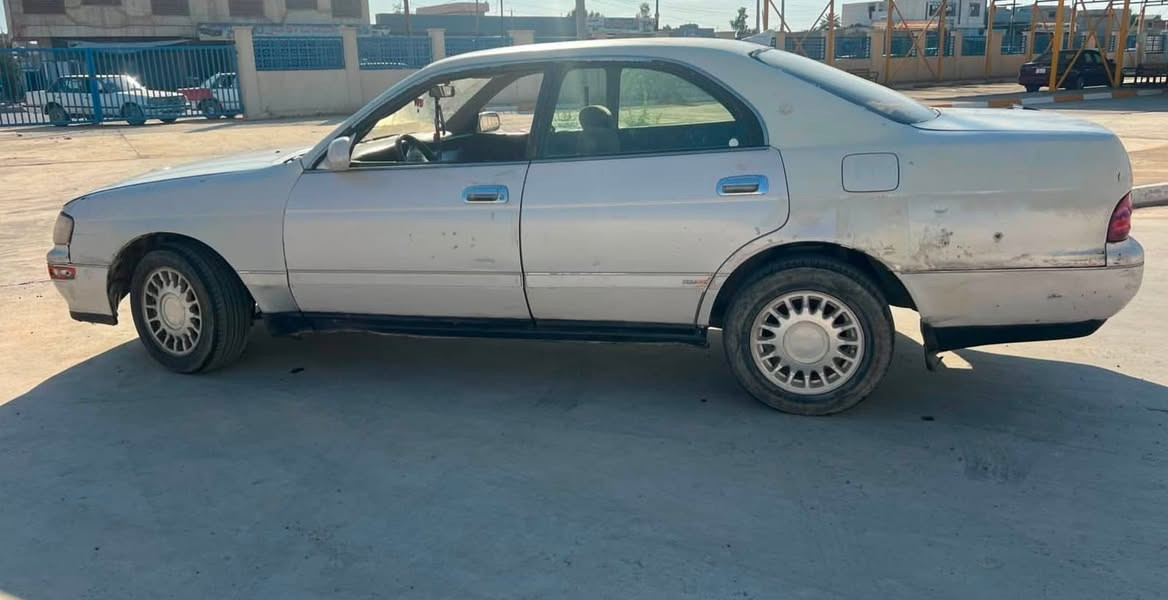 سلام عليكم سياره بطه مكصوص مام سجله للبيع محرك كيرشرط صدر زين تايرات نظاف كهربايات شغاله سعر١٦ وبيه مجال الستفسارتصال علاهاذه رقم***********
