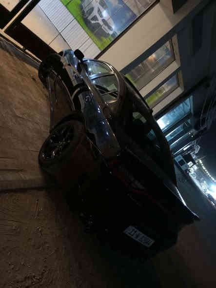 2022 اصل فول محرك 6 السعر 215  حادثه جاملغ خلفي بدون يرباك سياره زيرو

‭0777 369 7000‬
