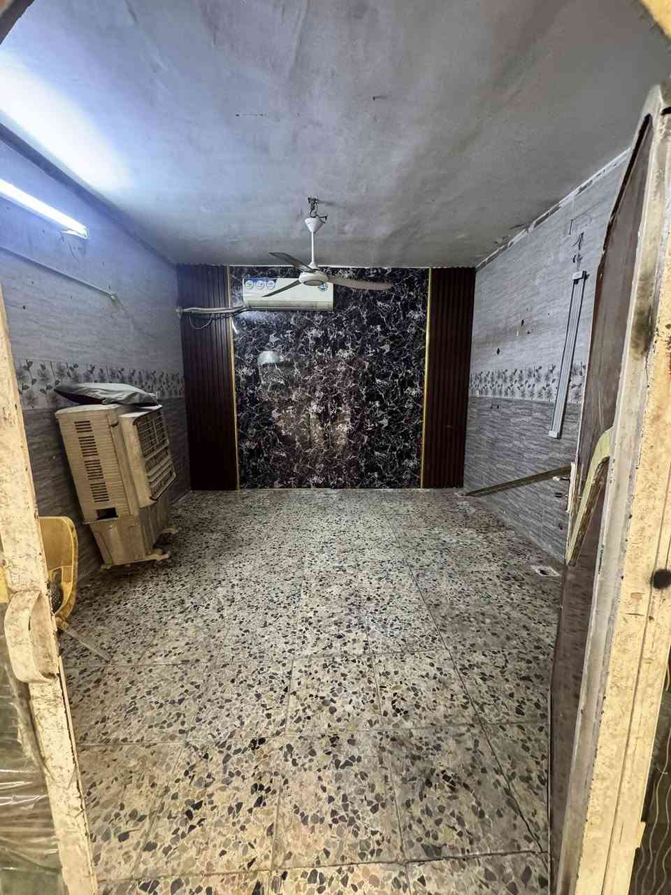 🔸 محل تجاري #للايجار ✅
25مترا  نضيف مرتب 🔑كامل مكمل

🔸موقع ممتاز📍الشعب تجاري ع شارع الصحه
 قرب جامع الحق
 
🔸السعر الايجار : نهايته 250الف قفل رجاءا بلا احراج

🔸معروض بمكتب ابو علي الدراجي للعقار 🏛️
الشعب-نهايت شارع الصحه-مقابيل كرزات ركن الصحه 
***********📞
***********📞
