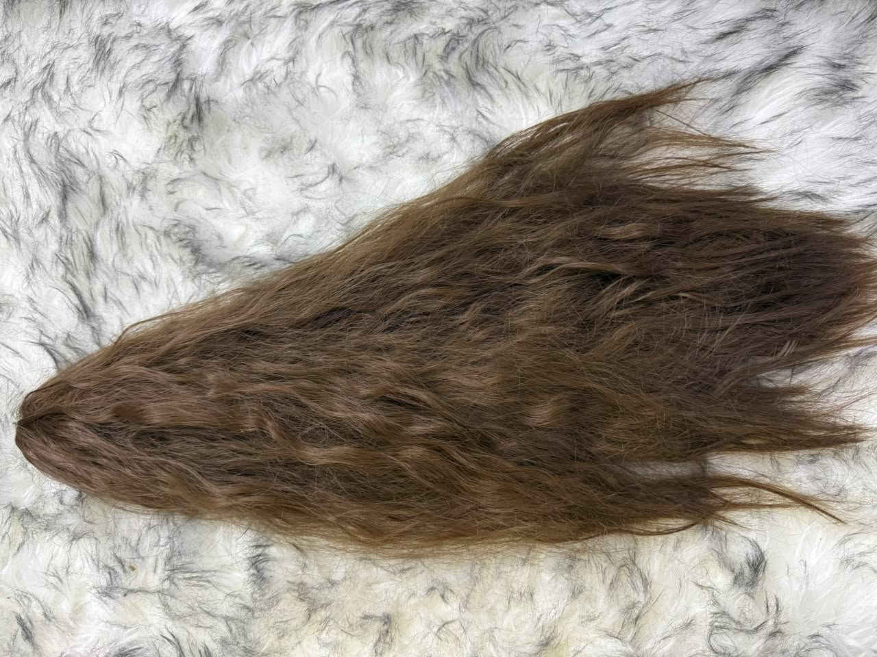 عندي هاي الباروكه الشقره طولها لنهاية الظهر
وتنفرك من كل الاتجاهات وبيها كذله
وهاي القراصه  
للعلم الشعر مو طبيعي الياف


**إذا كنت صاحب هذا الإعلان وتريد حذفه لأي سبب، رجاءا أرسل رسالة إلى الدعم الفني**