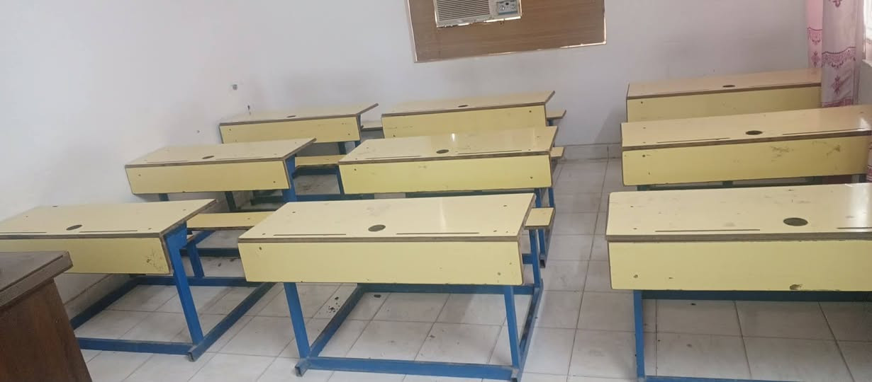 رحلات متر واكو متر و ١٠
موجودات في محافظة بابل / ناحية جبلة

سعر الرحله ب ٢٥ الف وبيهم مجال
***********
