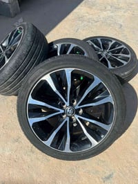 ويل كب حجم 17 مع لإطارات تيوتا كورلا بلادي مال شركة  للاستفسار اتصل عل...