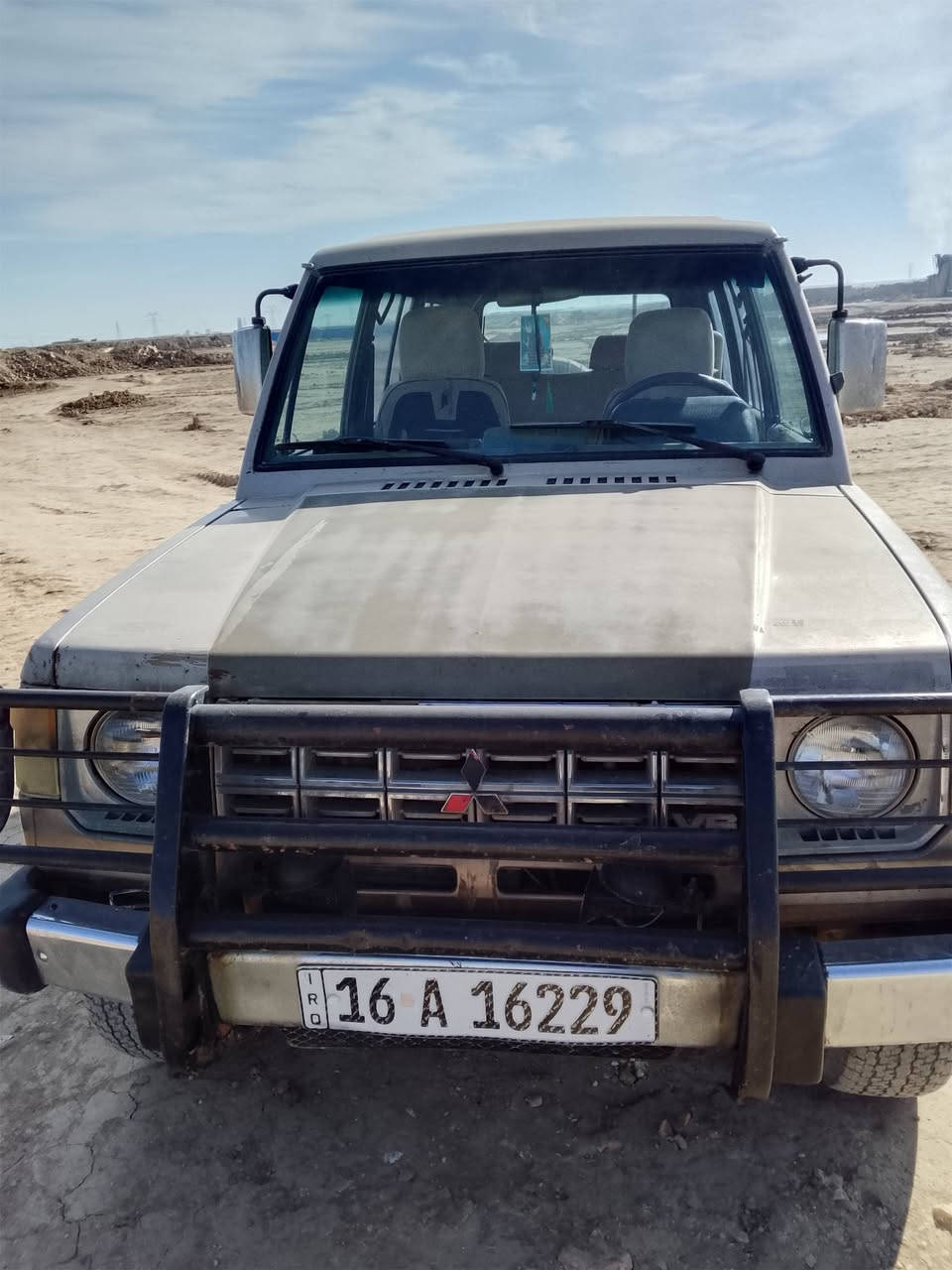 باجيرو موديل 1990سياره نضيفه كشره مكفول  حداديه 70%رقم قادسيه بسمي تحويل مباشر  تخم تايرات فقط محركه بي خيط بخار  مكان السماوه سعر 39
***********
