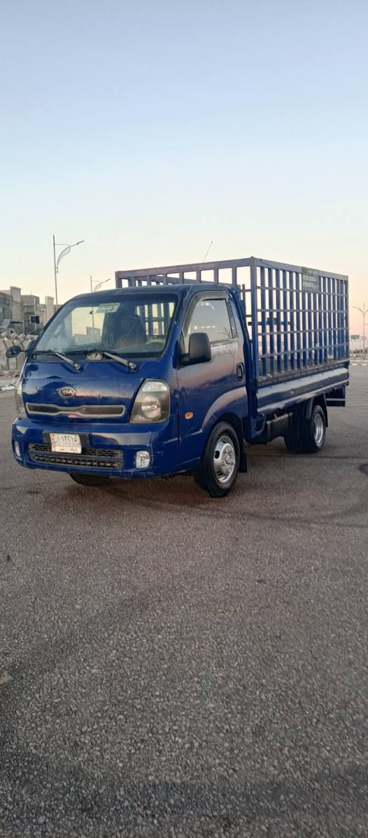 سلام عليكم كيا فحل مسكر 7 كير موديل 2012 رقم كربلاء مكفولة من الحادث والتبديل مشروع وطني محور تاير خلفي 14 مكينا كير شاصي مكفولاات كهربائيات كلها شغالة سيارة جديدة مكان السيارة كربلاء السعر 90 للاستفسار ***********
