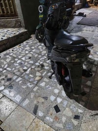 ماكس عدلة • سلف هندر • أبو الخصيب