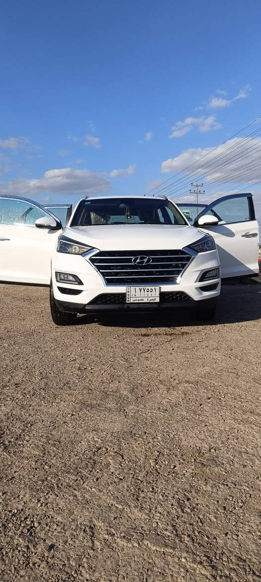 توسان موديل 19خليجي رقم بصره مكفوله موصافت بصمه شاشه حبيره شاره بل مري سادي بيرك بل  رجل مكان البصره القرنه سعر 210بسمي ***********
