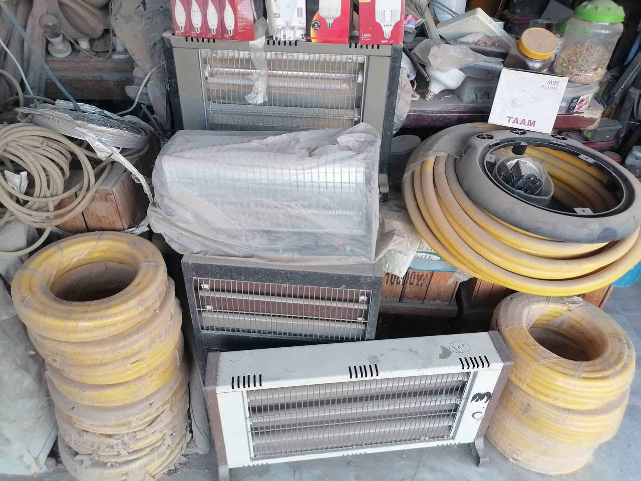 تصفيه محل... 
 اي شي داخل المحل بنص السعر
الخضر. الصوب الكبير. مقابل حسينيه ال جوير
@إشارة


**إذا كنت صاحب هذا الإعلان وتريد حذفه لأي سبب، رجاءا أرسل رسالة إلى الدعم الفني**