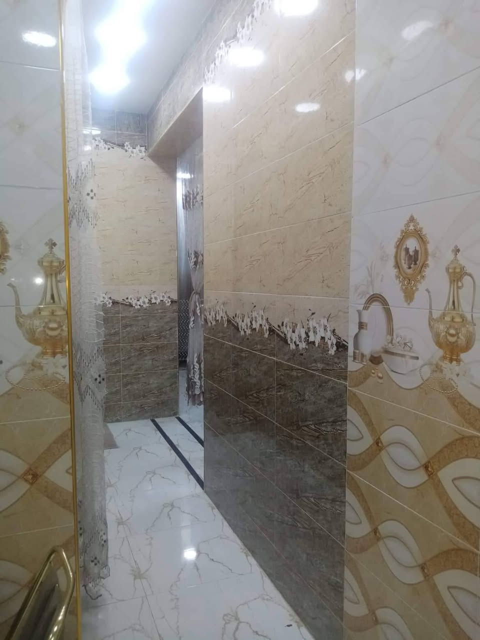 دار لبيع مساحه ١٢٠ فرع علي دبل السعر ١٧٥ الاستفسار ع هذا رقم ***********
