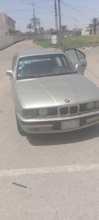 سياره عارضه للبيع موديل 89 مصبوغه عام  وب 35  رقم التلفون   0785955191...