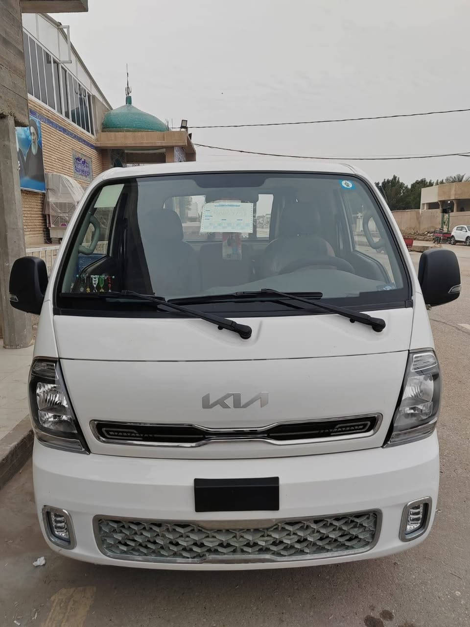 السلام عليكم كيا للبيع موديل 2024 كفاله عامه السياره ماشيه 40 السياره فول موصفات واحد على واحد رقم بابل نكليزي مكان السياره واسط النعمانيه باقي لتفاصيل تصل *********** قير متواجد عل فيس
