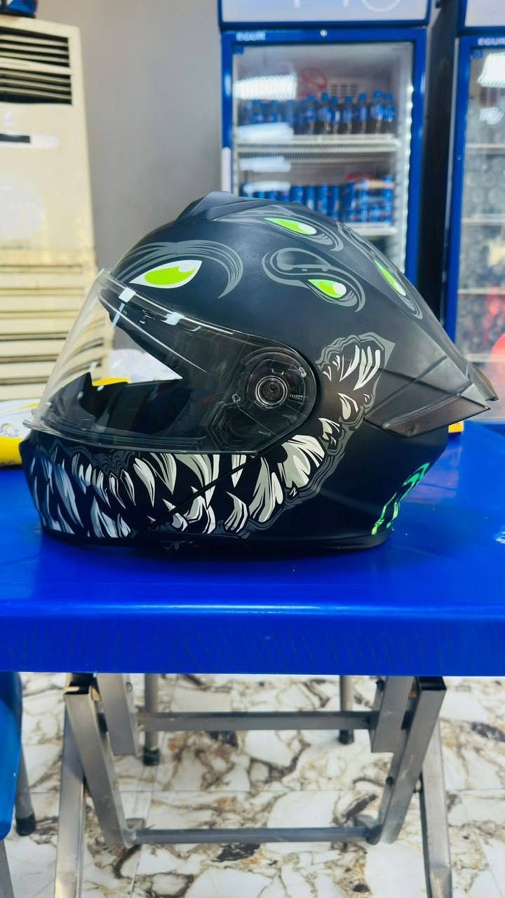 السلام عليكم خوذه كوالتي عالي مميزه جدا موشمه سعره مناسب الخوذه مستخدمه 3 ايام فقط يعني جديده
مكاني حله ***********
السعر 40 الف بي مجال
