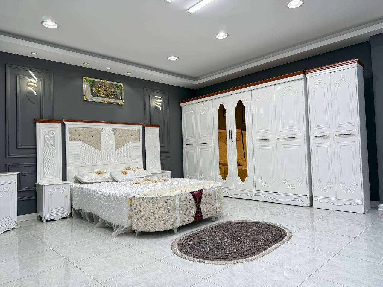 *********** للحجز والاستفسار الاتصال على الرقم متوفر الان موديلات  جديدة سارعوا الحجز 

السعر مليون دينار فقط 

سعر الشازلون الخزان 75 الف 

سعر الشازلون المقعد 50 الف 

غرفه نوم داخل معاكس خشب 3 ملم
خارج تحفير sns انديف 5 ملم

الصبغ حراري درجة اولى

6باب  متكونه من 9قطع

زاويه تصميم كنتوري بارتفاع الكنتور

السرير بلاويد اسود 6ارجل

قياس الكنتور ارتفاع 2.40 وعرض 3.20

النقل والشد مجاناً داخل بغداد 
 
يوجد توصيل الى جميع المحافضات وباسعار مناسبه

للحجز والاستفسار مراسله الصفحة
