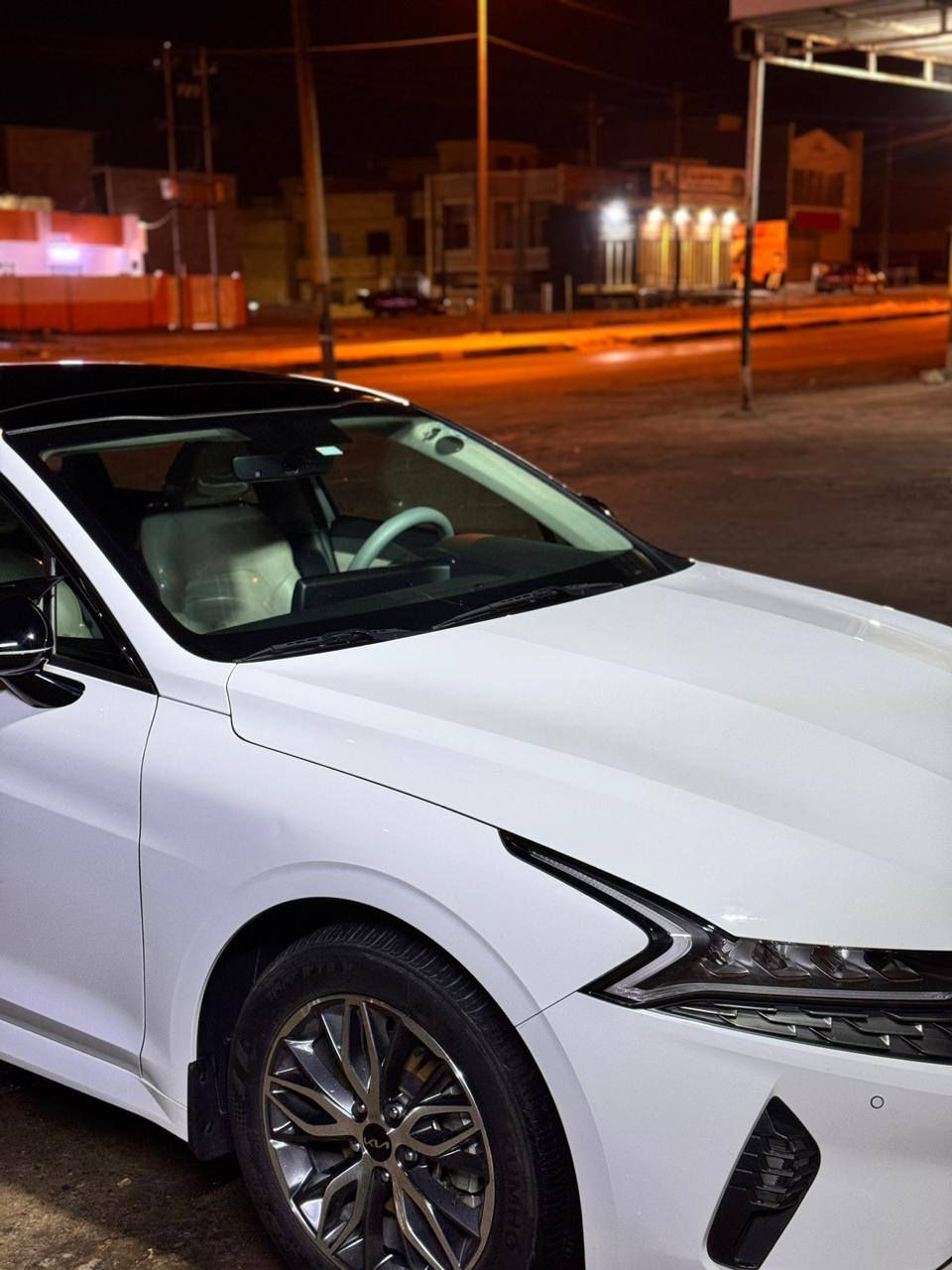 كيا K5
موديل 23
فول مواصفات 
ضمان نيم
مكفوله كفالة عامة 
ماشية 45 الف 
رقم اربيل
مكان السيارة الموصل 
السعر:225 وبيها مجال
للإستفسار:*********** أربيل, العراق
