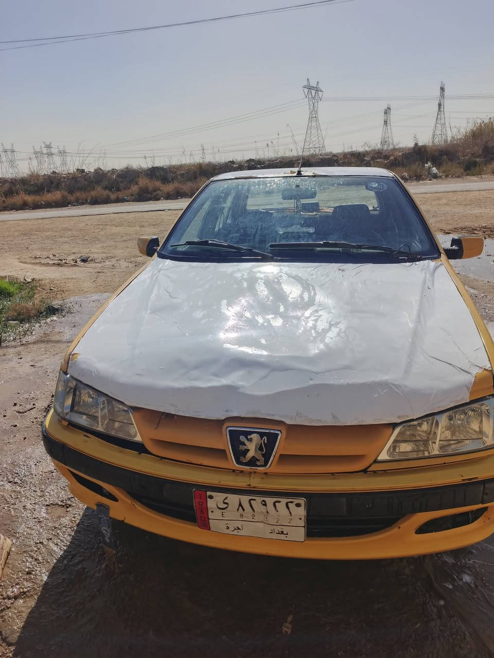 السلام عليكم بيجو باص موديل 13 كير مكينه كهربائيات صدر حداديه باتري تايرات مكفول  شوفت عينك السياره حلوه كاعده ناعمه بل مشي مداور ثاني يوم السعر 25وبيه مجال الشراي العنوان بغداد ناحيت الوحده اتصل وبيك خير ودلل ***********
