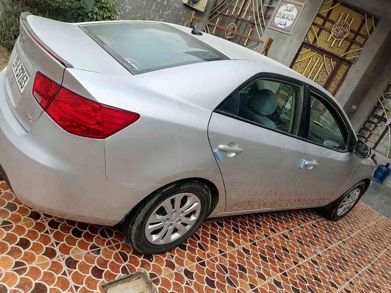 رمضان مبارك
فورتي 12 للبيع محرك 2000 
ماشيه 110 رقم كربلاء جديد 
تحويل مباشر السونار مرفق بالمنشور
مكان السياره بابل 
جاهزه من جميع النواحي (كير محرك صدر تخم تأير باتري)
السعر 95 
للاستفسار الاتصال ***********
