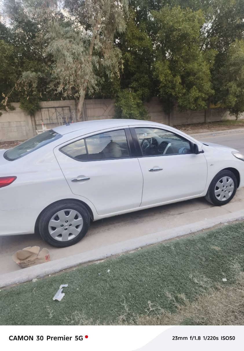 السلام عليكم
سني 2022 هندي
رقم أربيل الجديد 
بدون صبغ عدا بارد بل باب الخلفي جهة الصدر
السعر ب 113 بيه مجال
مكان السيارة بغداد الكرخ
تليفون
***********
***********
***********
